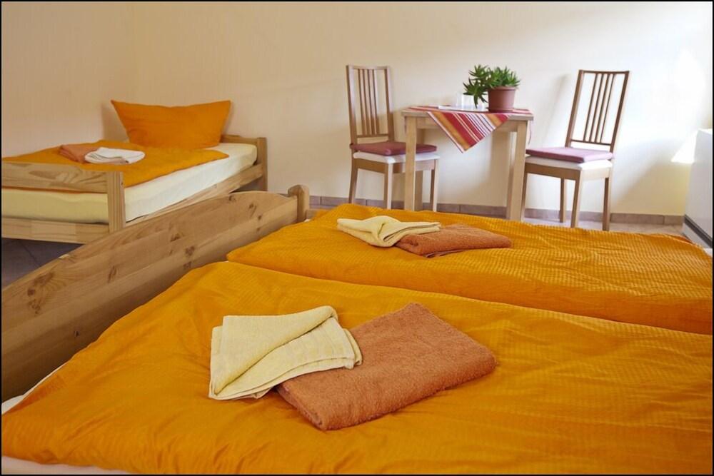Hotel Obermuehle กอร์ลิตซ์ ภายนอก รูปภาพ