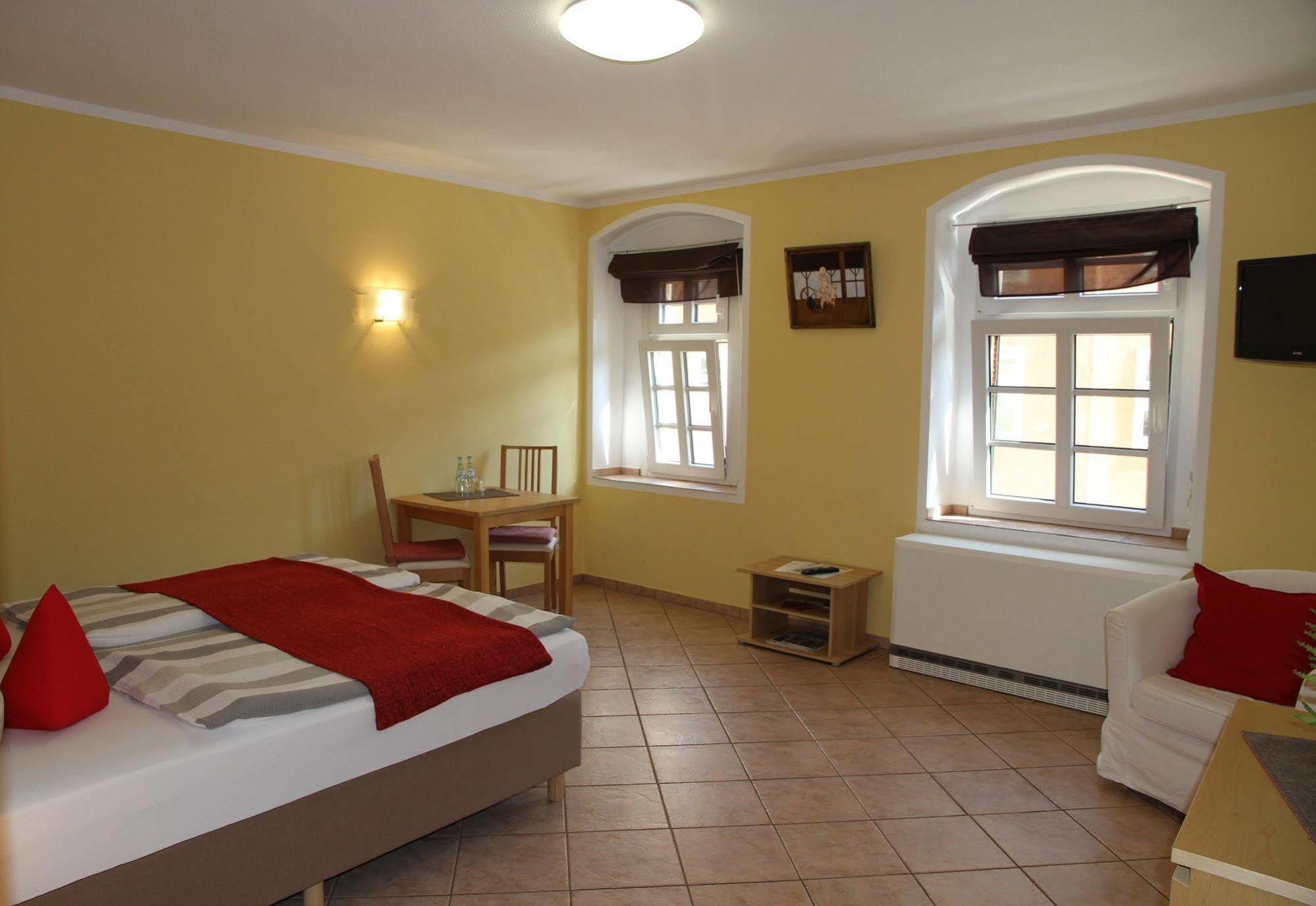 Hotel Obermuehle กอร์ลิตซ์ ภายนอก รูปภาพ